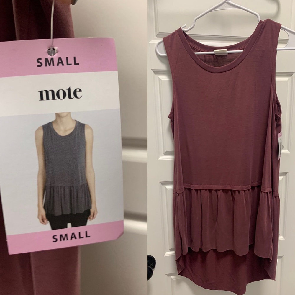 NWT women’s top